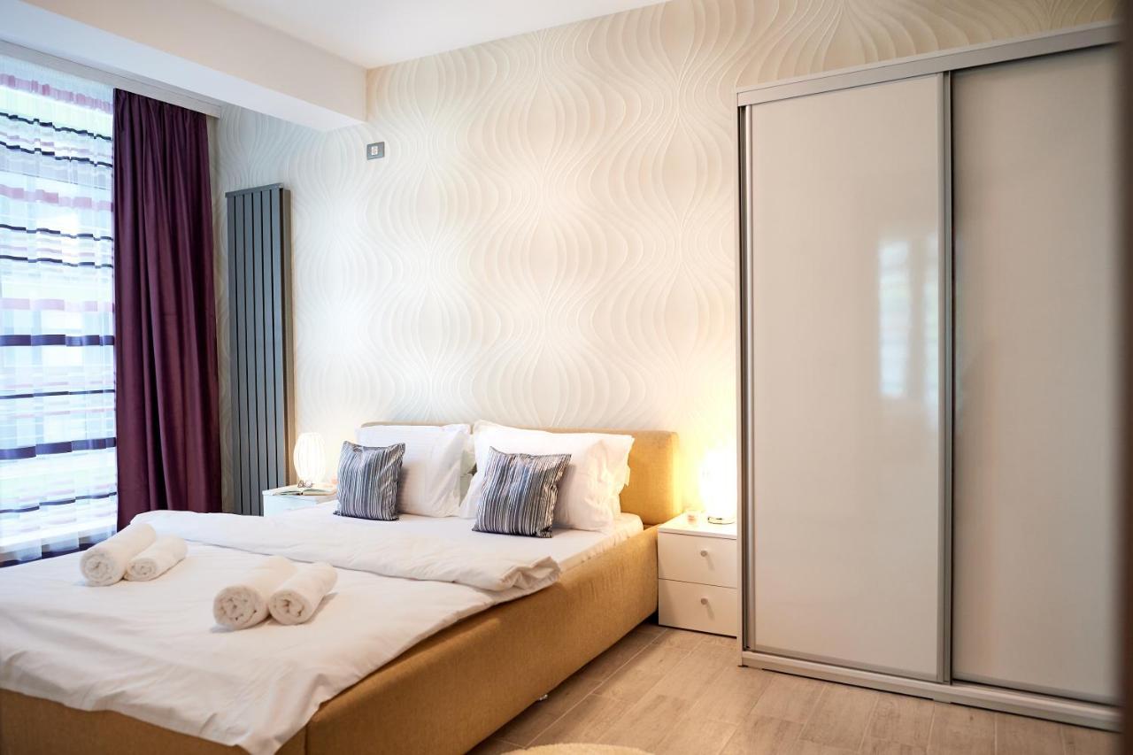 Aquamarin 2Bd Apt Spa N Pools Beach Resort Navodari Ngoại thất bức ảnh