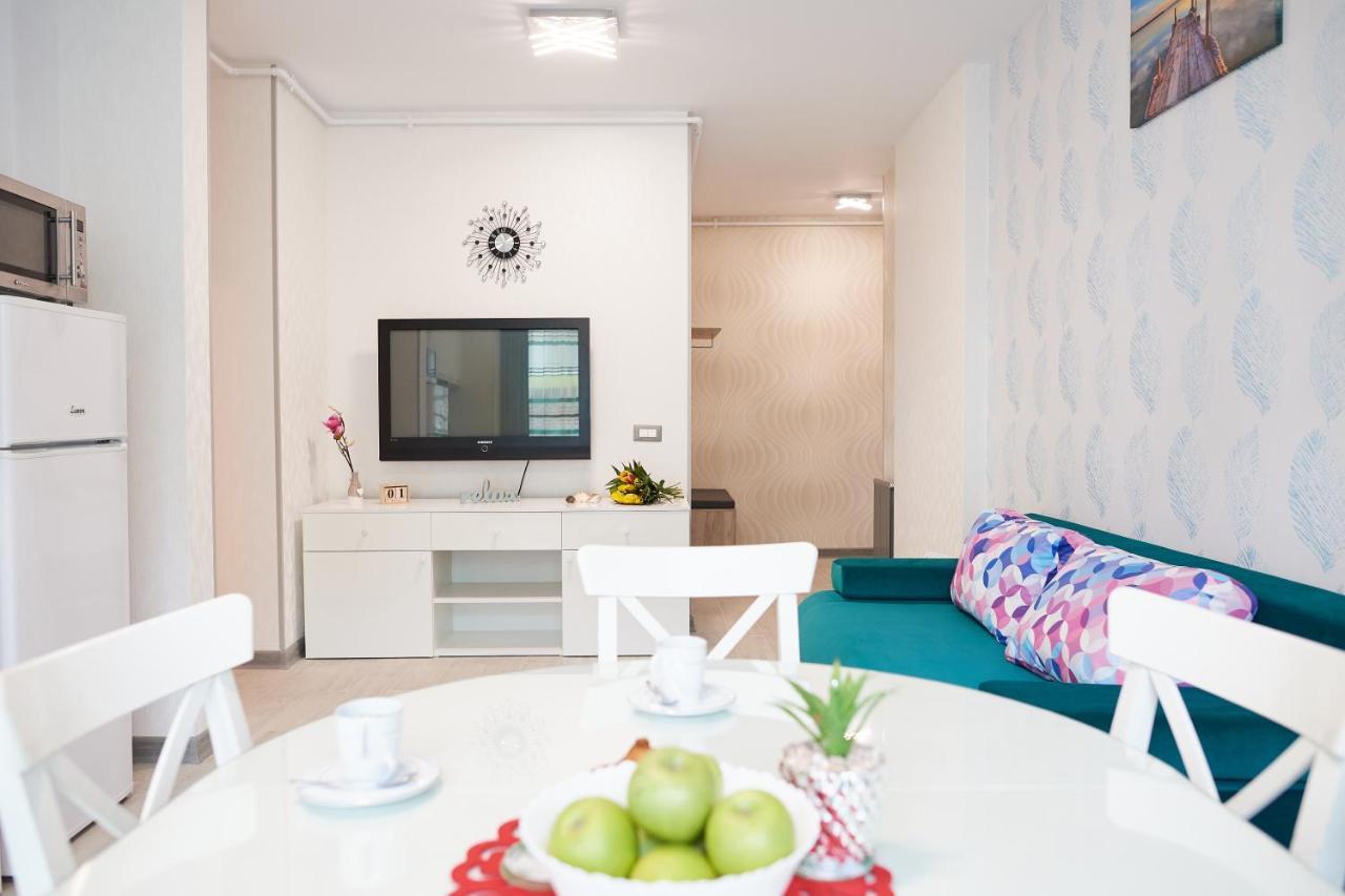 Aquamarin 2Bd Apt Spa N Pools Beach Resort Navodari Ngoại thất bức ảnh