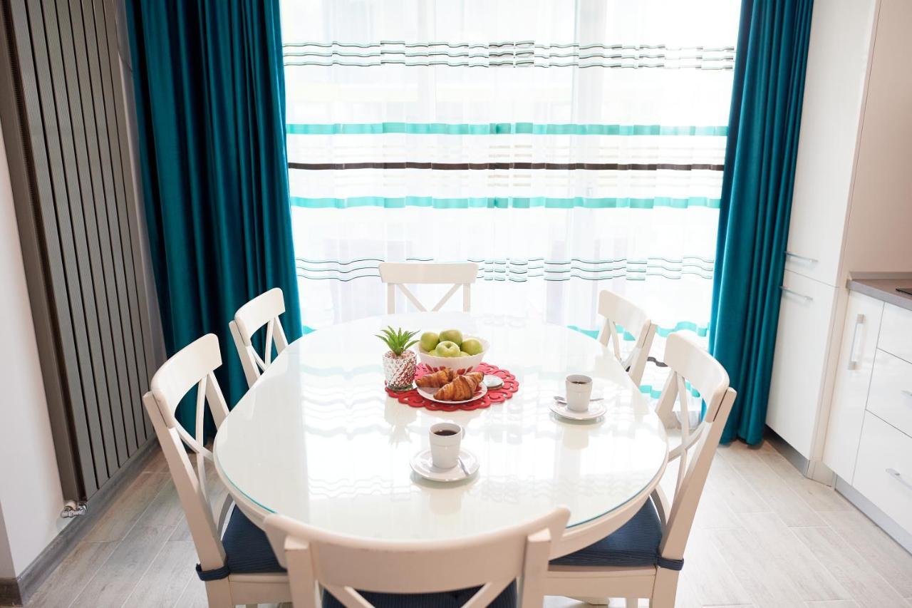 Aquamarin 2Bd Apt Spa N Pools Beach Resort Navodari Ngoại thất bức ảnh